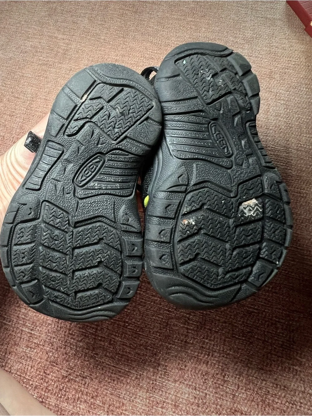 Keen infant toddler size 5 water summer sandals closed toe kids shoes